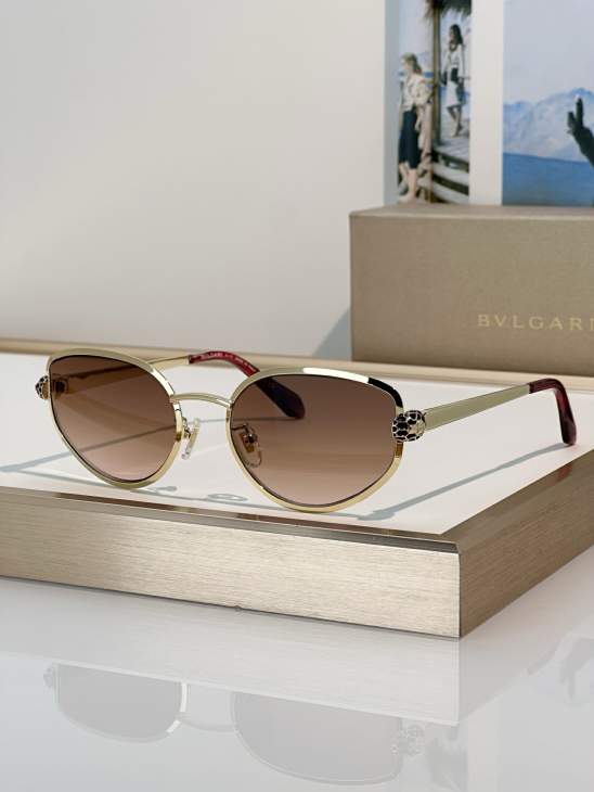 Picture of Bvlgari Sunglasses _SKUfw80444086fw
